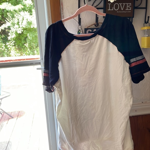 Used HD T-shirt - Picture 3 of 5